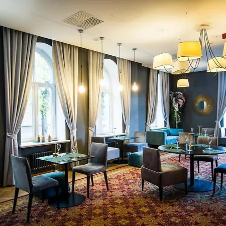 Mercure Centre 4*